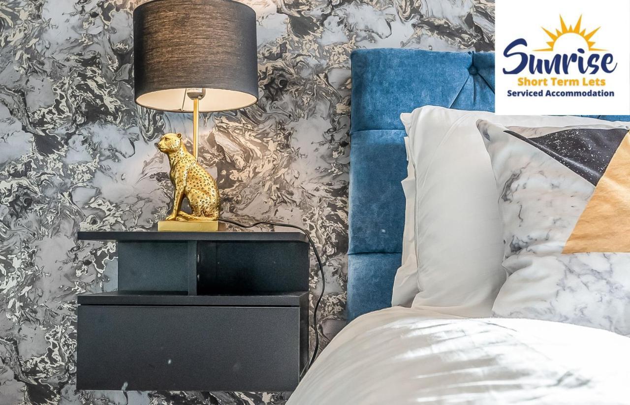Presidential Apartment, Family Home, Luxury Bedrooms, 2 Rooms, 1 King Bed, 2 Single Beds, Free Wifi, Free Parking, Tourists, Business Travelers, Relocation, Beautiful River Views, - Long Stays, Invoice And Reduced Price Are Only Via Sunrise Short Let Данди Экстерьер фото
