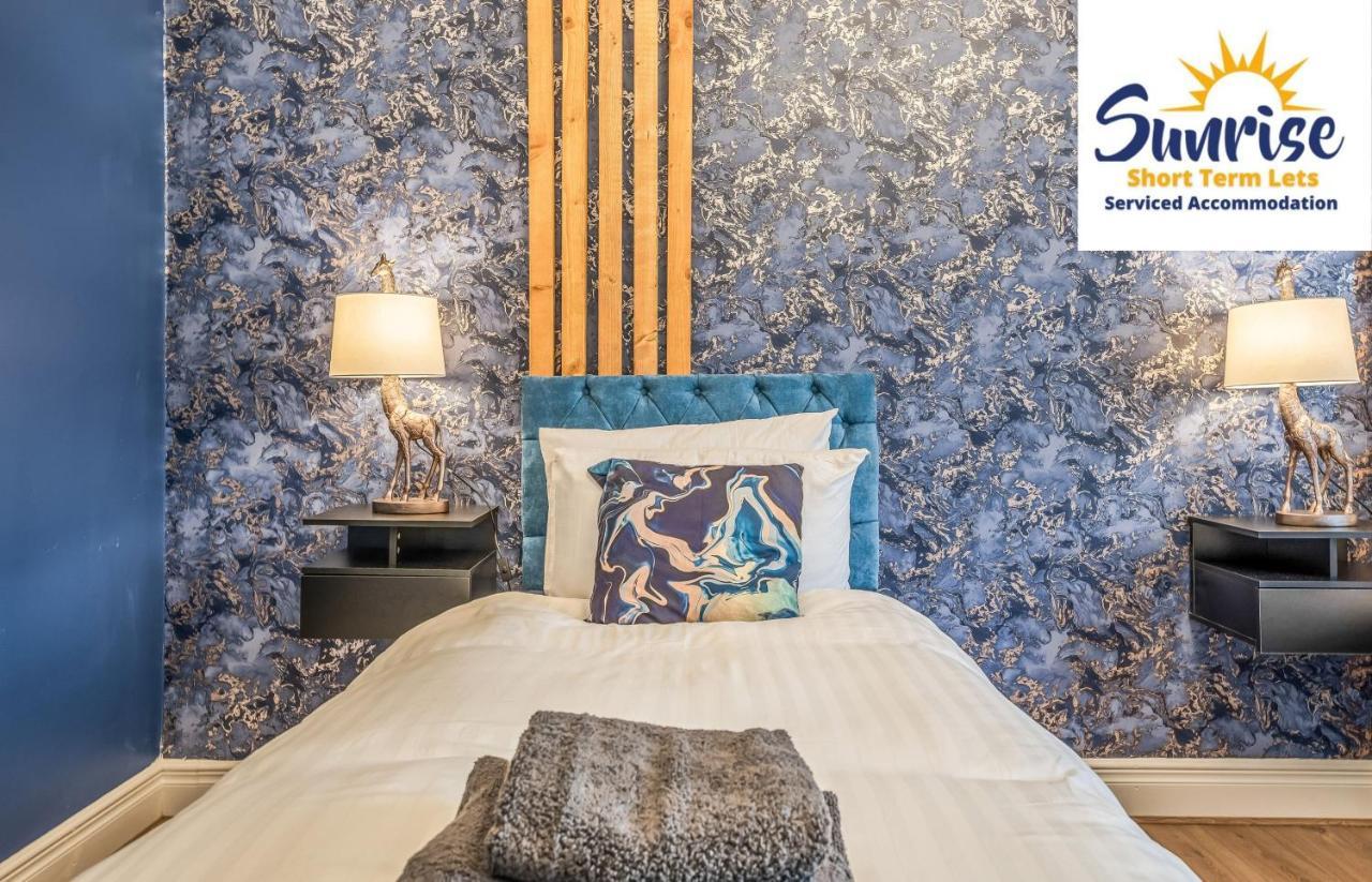 Presidential Apartment, Family Home, Luxury Bedrooms, 2 Rooms, 1 King Bed, 2 Single Beds, Free Wifi, Free Parking, Tourists, Business Travelers, Relocation, Beautiful River Views, - Long Stays, Invoice And Reduced Price Are Only Via Sunrise Short Let Данди Экстерьер фото