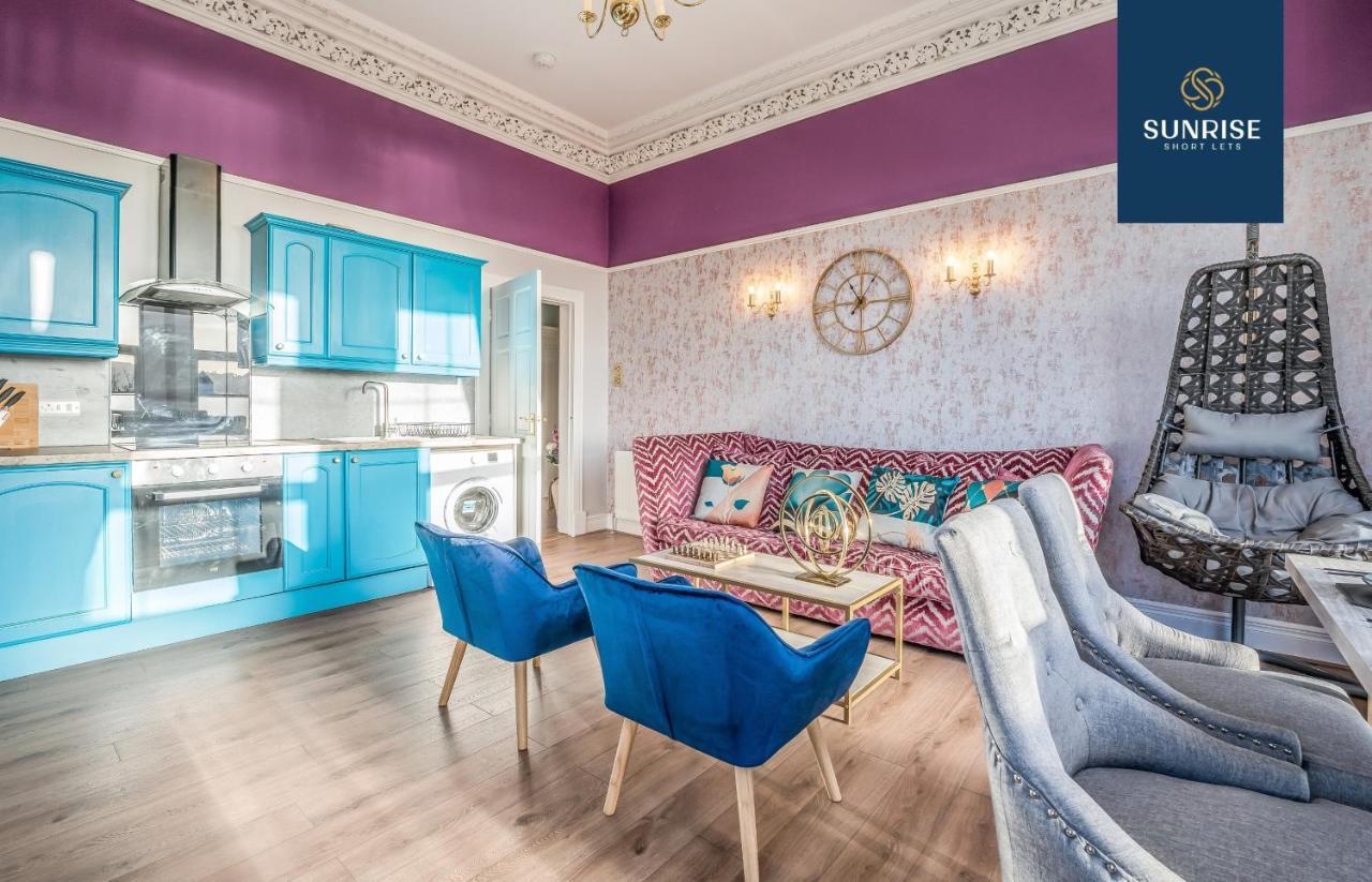 Presidential Apartment, Family Home, Luxury Bedrooms, 2 Rooms, 1 King Bed, 2 Single Beds, Free Wifi, Free Parking, Tourists, Business Travelers, Relocation, Beautiful River Views, - Long Stays, Invoice And Reduced Price Are Only Via Sunrise Short Let Данди Экстерьер фото