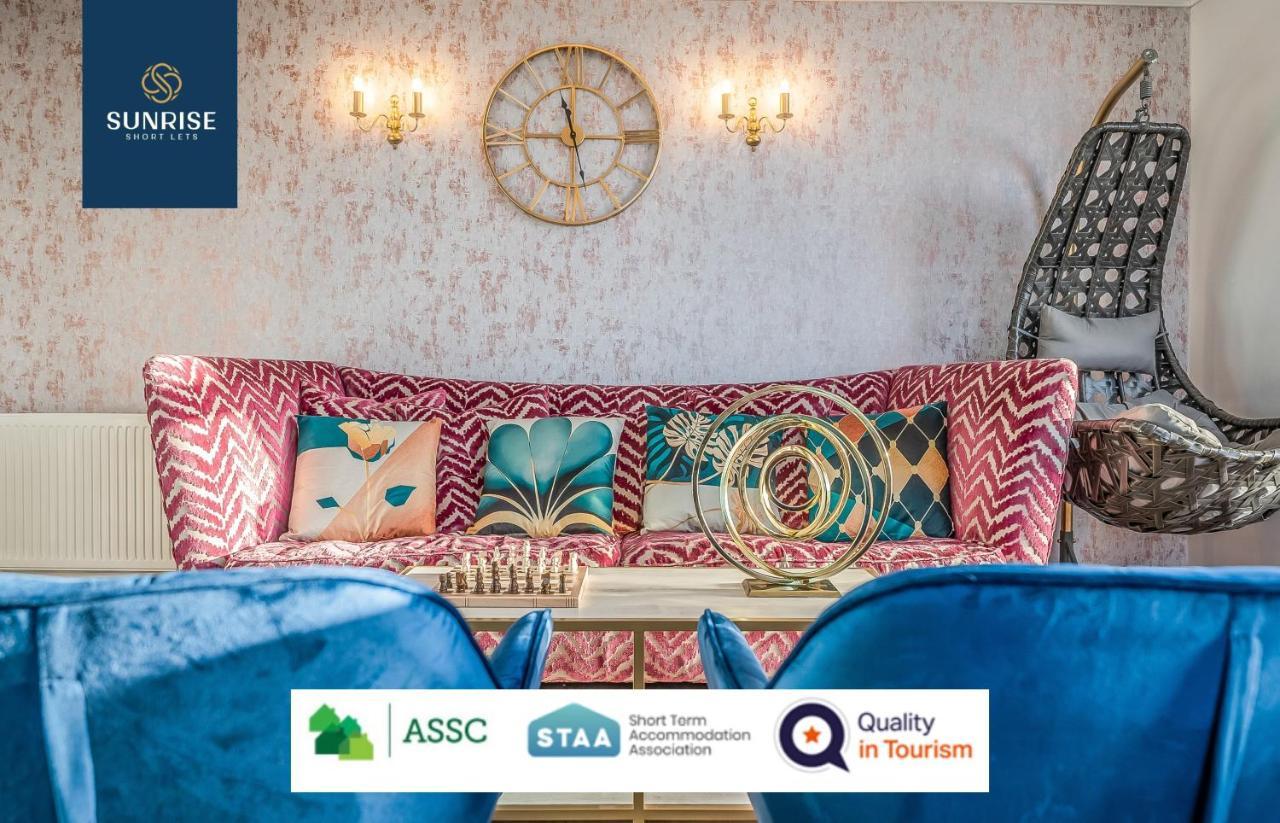 Presidential Apartment, Family Home, Luxury Bedrooms, 2 Rooms, 1 King Bed, 2 Single Beds, Free Wifi, Free Parking, Tourists, Business Travelers, Relocation, Beautiful River Views, - Long Stays, Invoice And Reduced Price Are Only Via Sunrise Short Let Данди Экстерьер фото